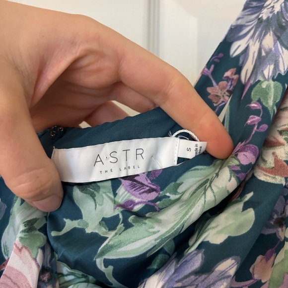 ASTR the Label Ruched Floral Cutout Maxi Dress in Teal Purple Multi Floral NWT S - Picture 8 of 13
